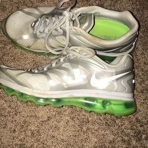 ✨Nike Air Max Fitsole Tennis Shoes✨